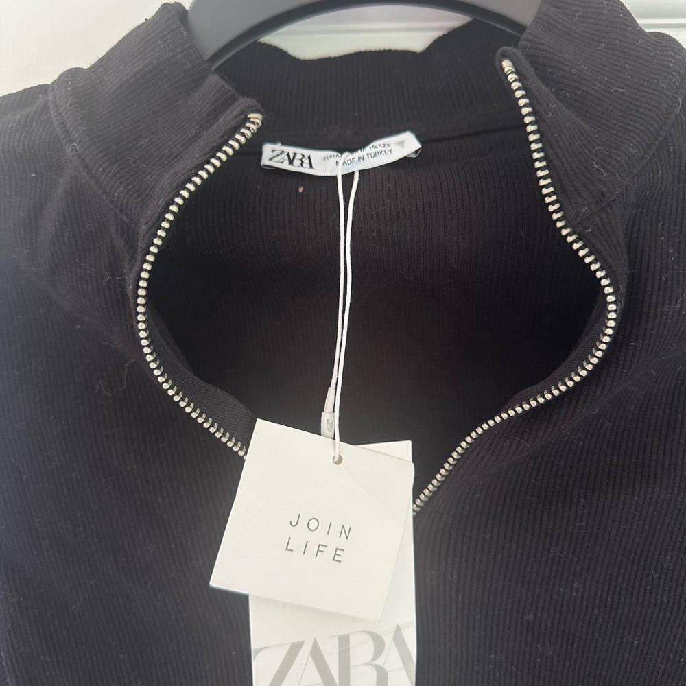 Zara Black Crop Top